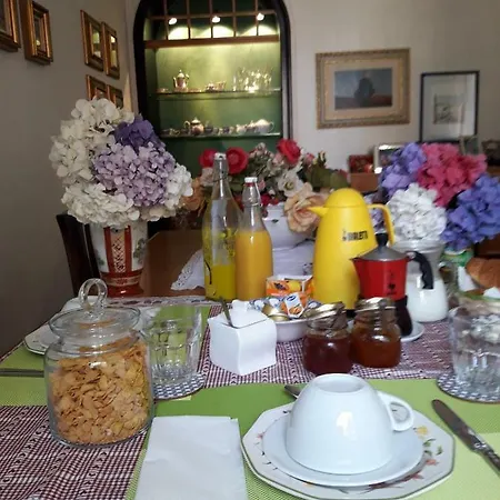 Da Claudia Bed & Breakfast *